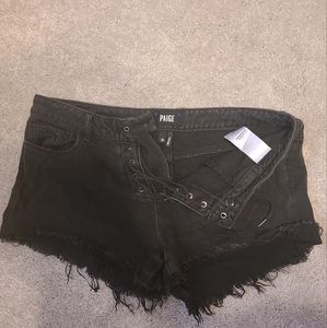 Paige premium denim black cut off shorts sz 28